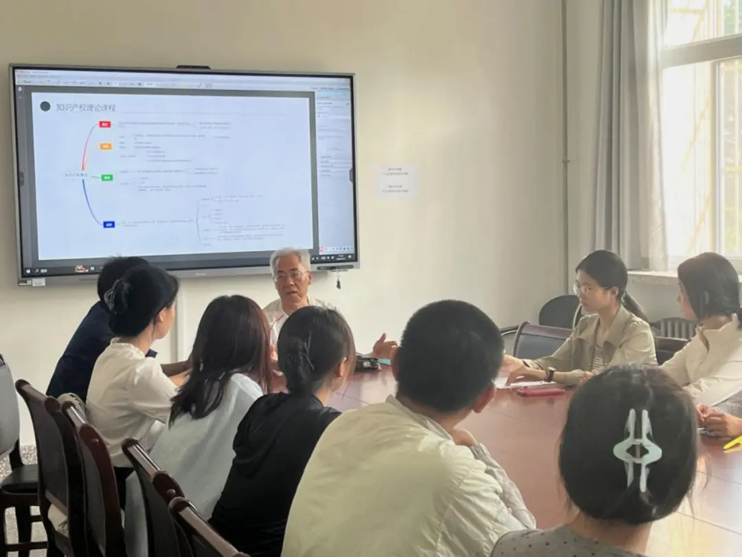 青大思政大課堂“青知海聲”研習(xí)班見面會 青大思政大課堂“青知海聲”研習(xí)班見面會